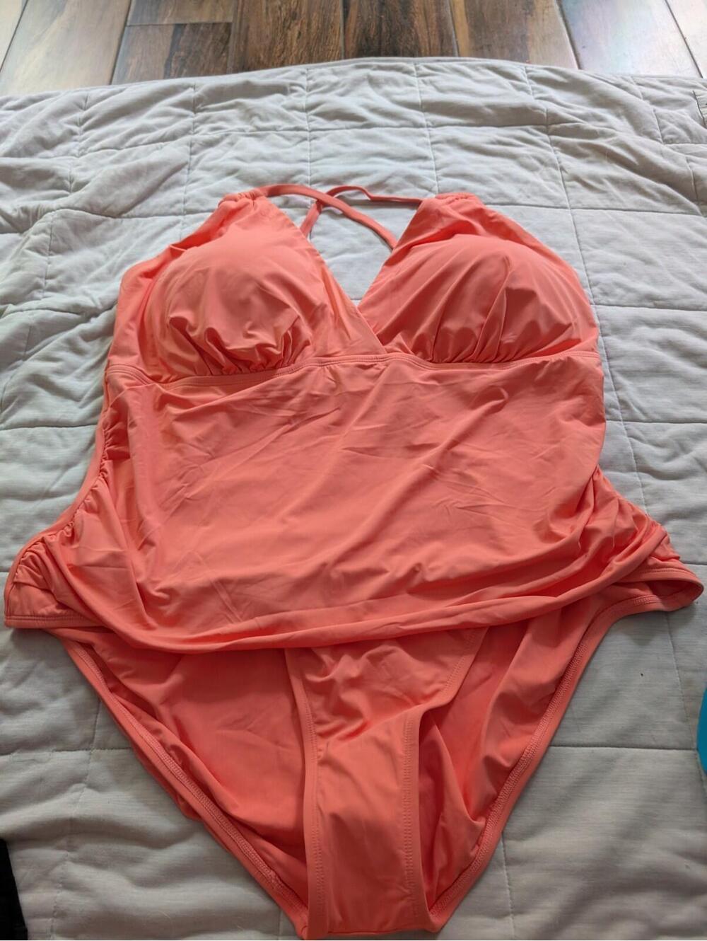 NWT Jantzen Tummy Control One Piece Swimsuit  22w Peach